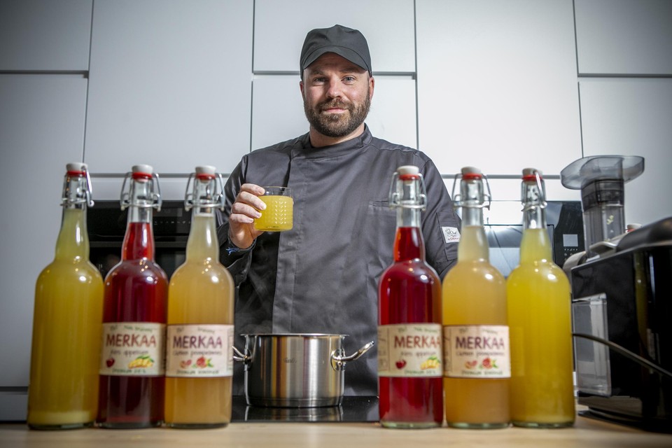 Gert Van der Borght bij zijn limonades van Merkaa.