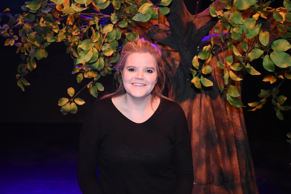 Celine Deloof speelt Sterre.