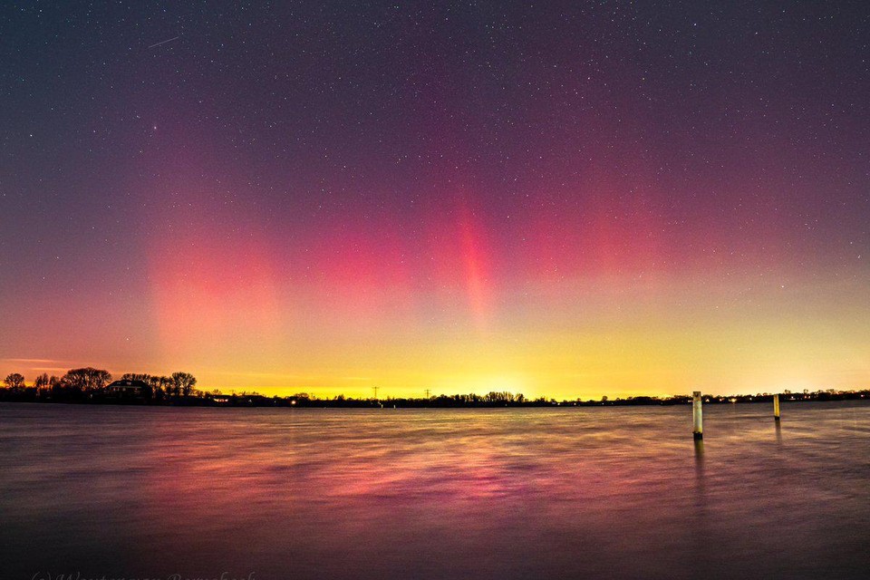 Wouter van Bernebeek ha osservato l'aurora boreale nei Paesi Bassi meridionali.