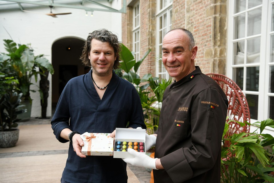 Sterrenchef Gert De Mangeleer en maître-chocolatier Eric Lauwers.