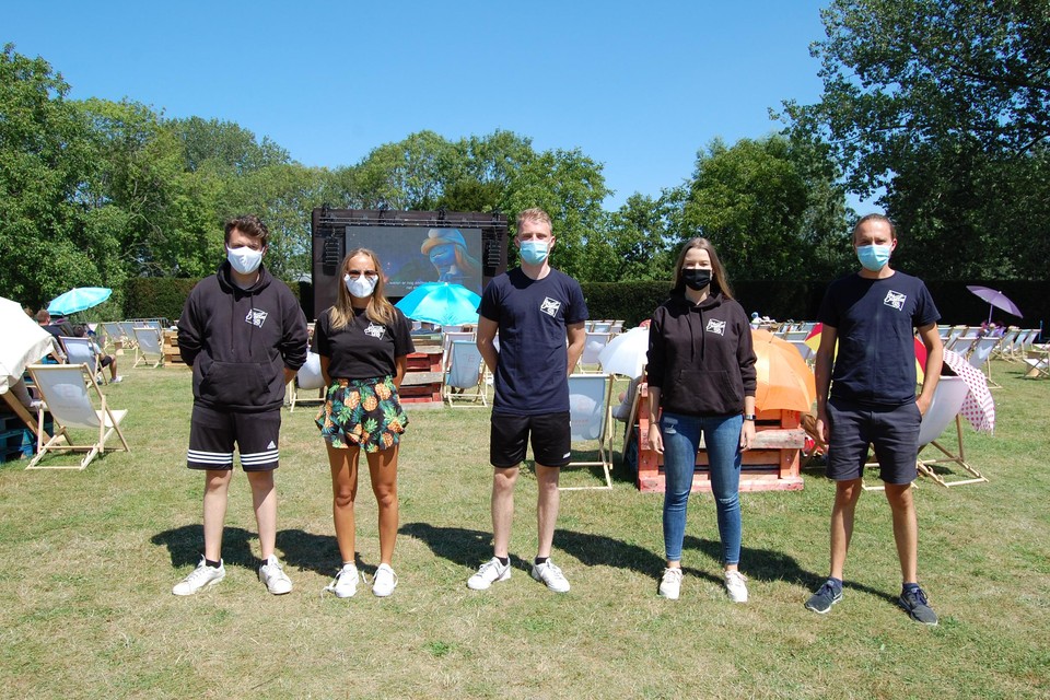 Studio 98 pootte afgelopen zomer een openluchtcinema neer in de tuin van Hof ter Welle.