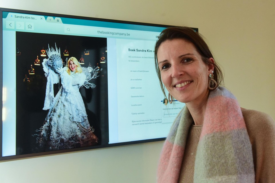 Kim Schillebeeckx uit Vosselaar is manager van Sandra Kim, de zangeres die in 2020op VTM won.