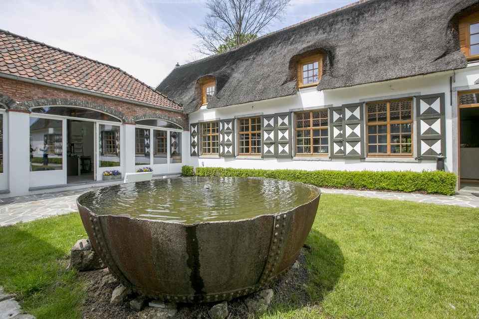 De Molenbergwandeling begint en eindigt aan whiskystokerij De Molenberg.