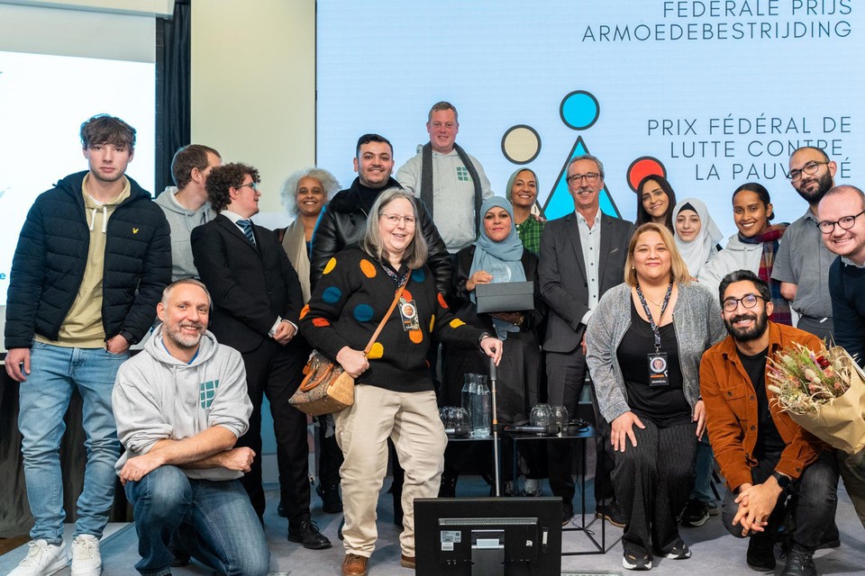 De medewerkers van het project kregen in Brussel de Federale Prijs Armoedebestrijding 
