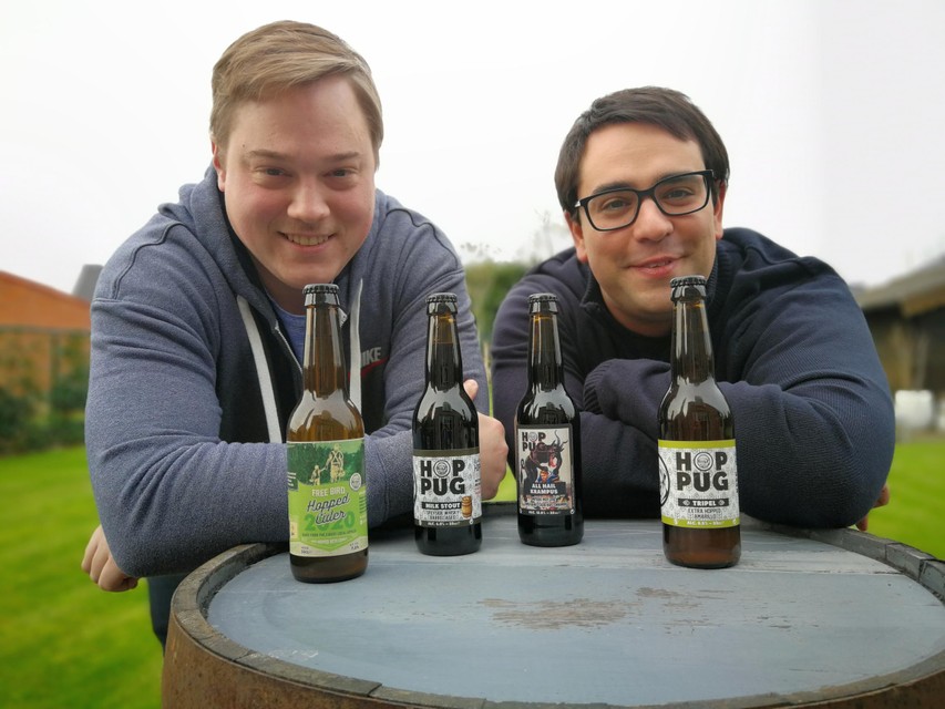 Stijn Aerts en Kim Valgaeren zijn met hun craft brewery Hoppug sinds de vorige editie in 2019 vaste klanten op Reggae Geel. 