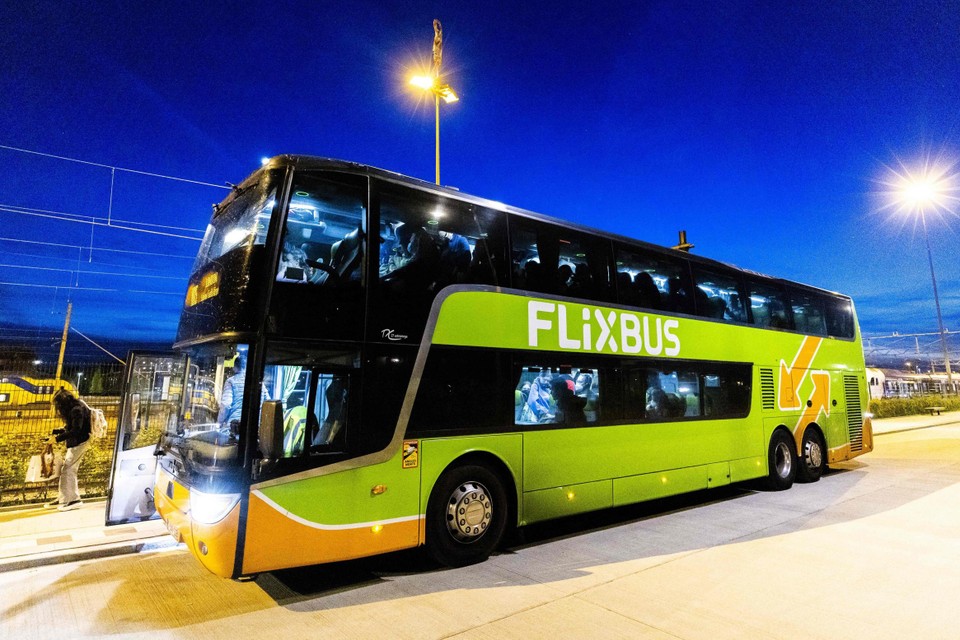 In België zijn zo’n 320 autobus- en autocarbedrijven actief. 