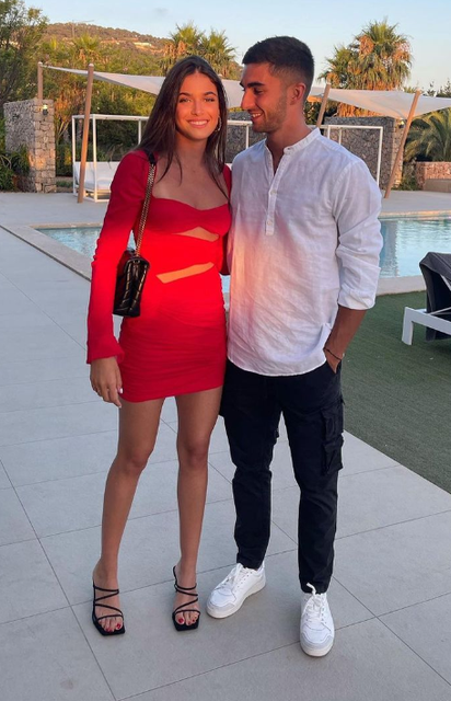 Ferran Torres conoció a su novia, la dochter van bondscoach Luis Enrique. 
