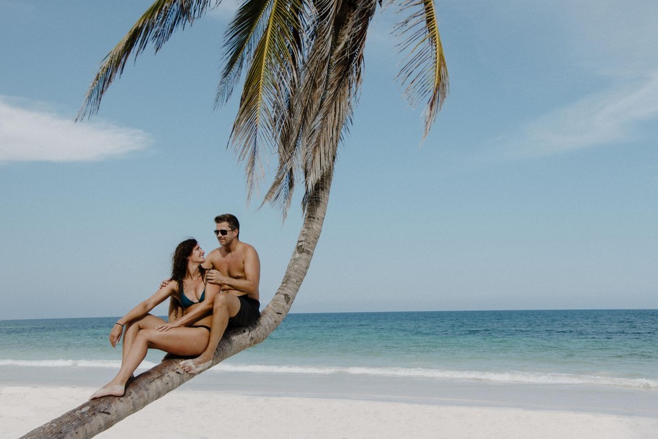 Sofie (34) en Rik (43) uit Hasselt vertoeven in betere oorden: deze foto maakten ze op het strand van Tulum in Mexico. 