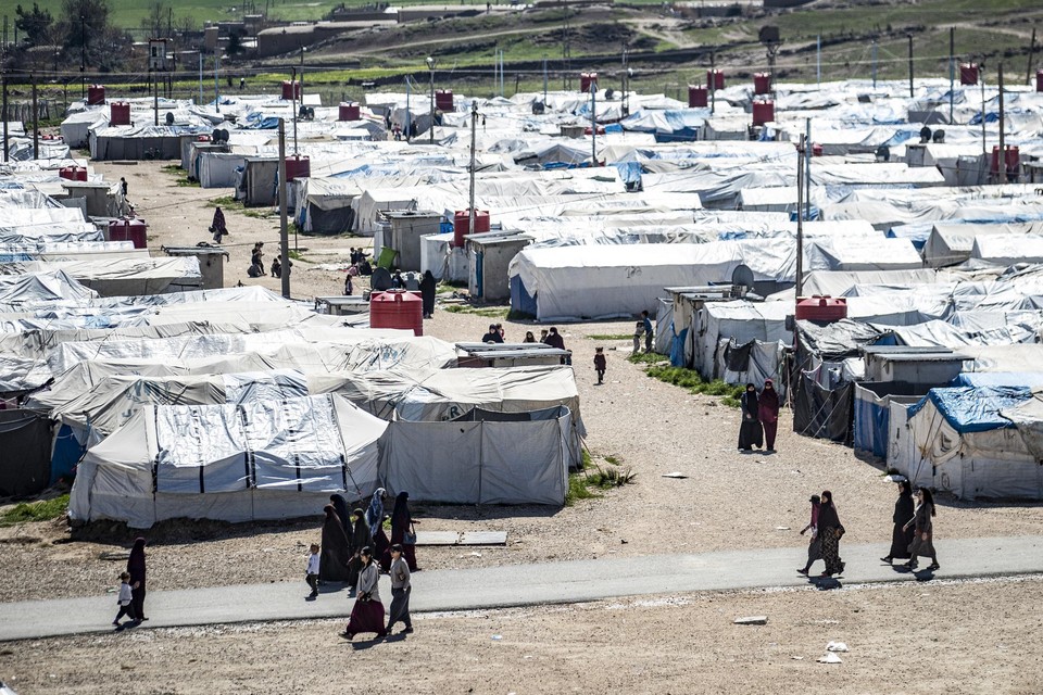 De zes Belgische vrouwen en hun zestien kinderen jonger dan 12 jaar verbleven in het Syrische detentiekamp Roj. 