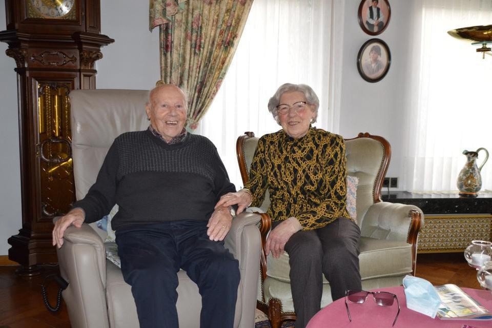 Jos Lembrechts met echtgenote Gaby in november 2020 bij hun 75ste huwelijksverjaardag. Ze bleven tot op zeer hoge leeftijd in goede gezondheid zelfstandig wonen.