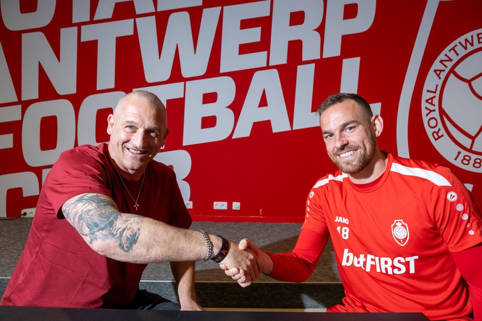 Patrick Goots en Vincent Janssens. De voormalige en huidige aanvalsleider van Royal Antwerp FC.