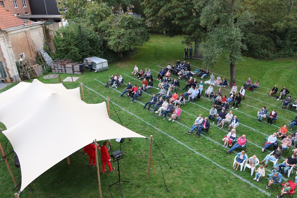 Coronaveilig genieten van cultuur in de pastorijtuin