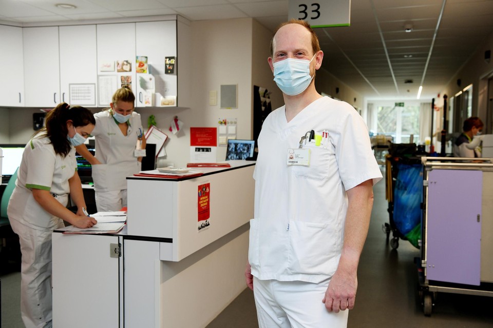 Thomas Crijnen: “Meestal gaat het om gezonde kinderen die vier tot acht weken nadat ze een coronabesmetting – meestal met milde symptomen - hebben doorgemaakt, toch plots heel ziek worden.”
