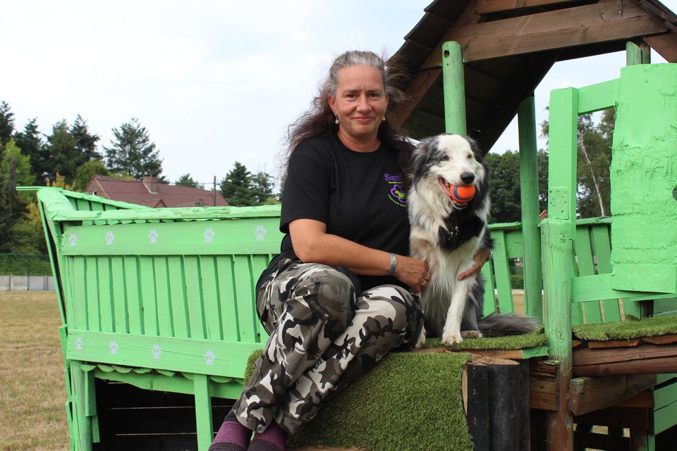 Dit weekend organiseert Anja Eeman van Sazilu een eerste hondenmarkt. 