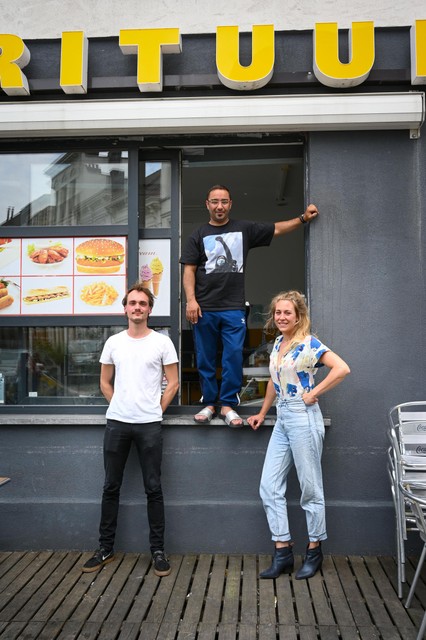 De frituur zal straks zes dagen per week open zijn in plaats van drie.