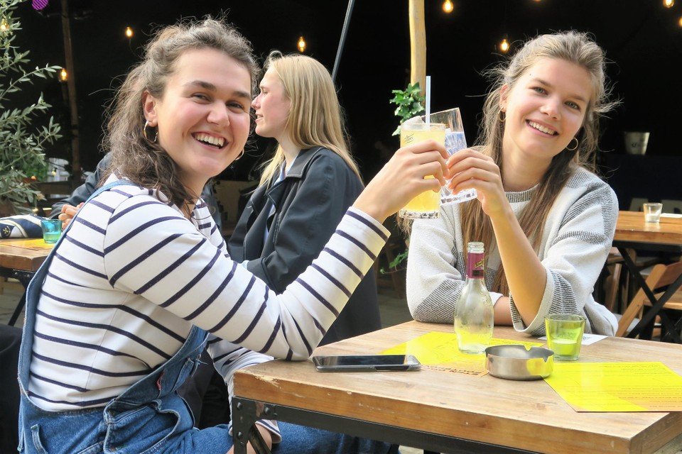 Aan Fien Damen en Fien Bovend’Aerde heeft Het Veld alvast twee fans.