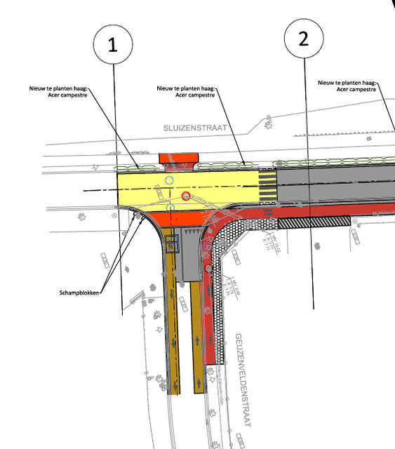 Het ontwerp in uitvoering voor het kruispunt Sluizenstraat/Geuzenveldenstraat: gele kleur, doorgetrokken fietspaden en een wachtvak voor tweewielers, maar geen plateau noch verkeerslichten. 