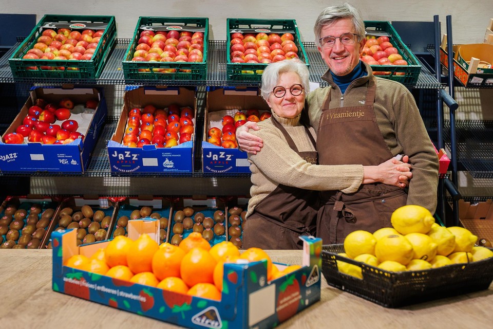 Uitbaters Ann en Tony stoppen na 37 jaar met ’t Vitamientje. 