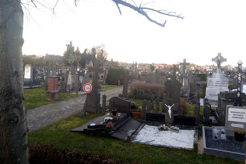 De plannen voor de historische begraafplaats zorgen voor beroering en onduidelijkheid bij de inwoners. 