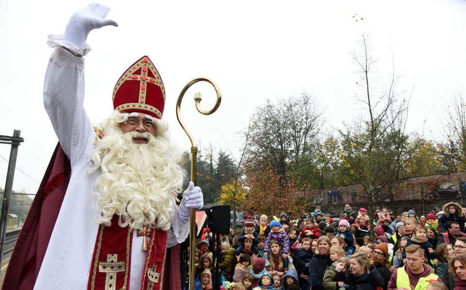 Aankomst van Sinterklaas in Hove in 2014