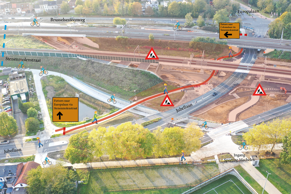 Op de Jubellaan moeten fietsers naar de Coloma- en de Europalaan omrijden via het nieuwe traject in de Stenenmolenstraat.