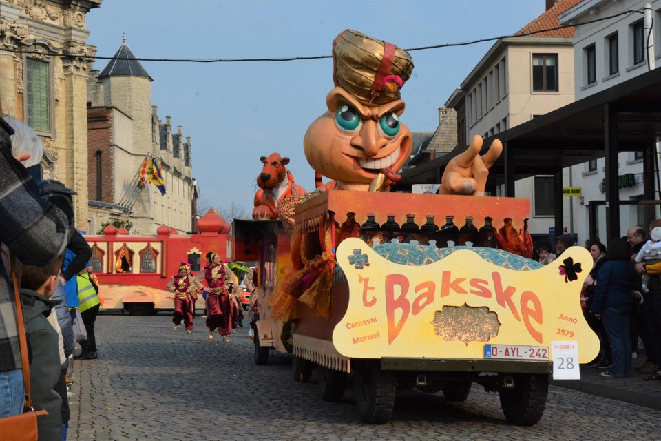 De Mechelse carnavalsstoet is het hoogtepunt van het carnavalsseizoen van De Maneblussers.