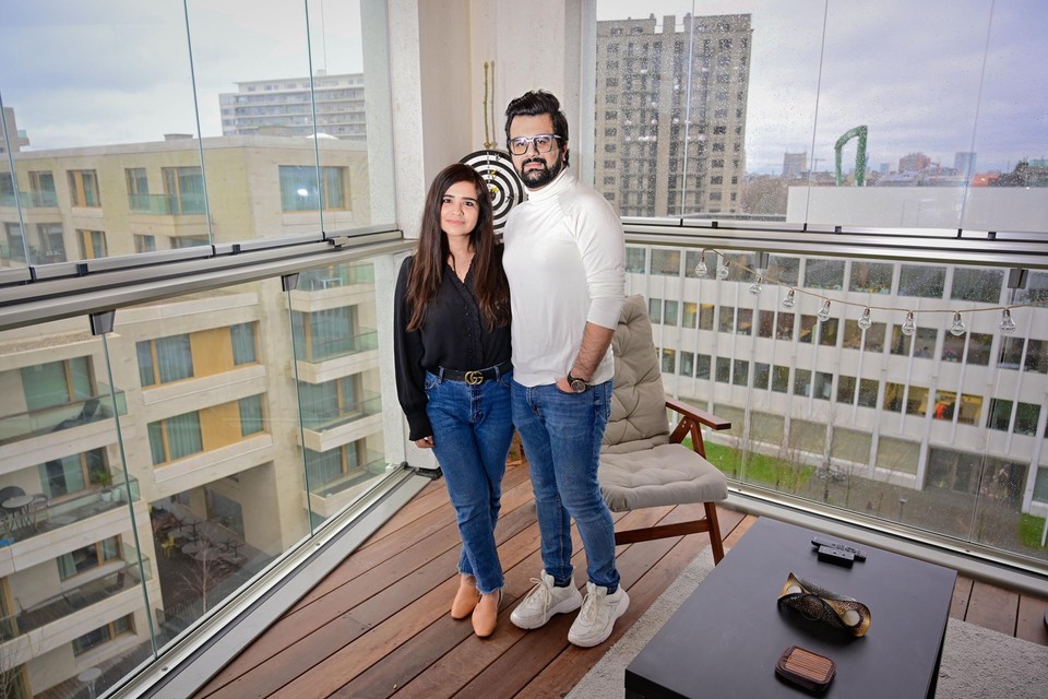 Anchal Ahuja (31) en haar man Shivam Grover (30) komen uit New Delhi. Ze verhuisden naar Antwerpen tijdens de eerste lockdown.