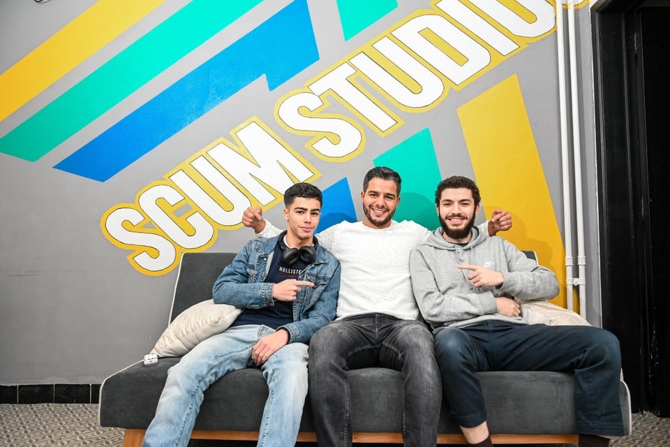 Chahid, Mohamed en Abdelhak bij Scum Studios. 