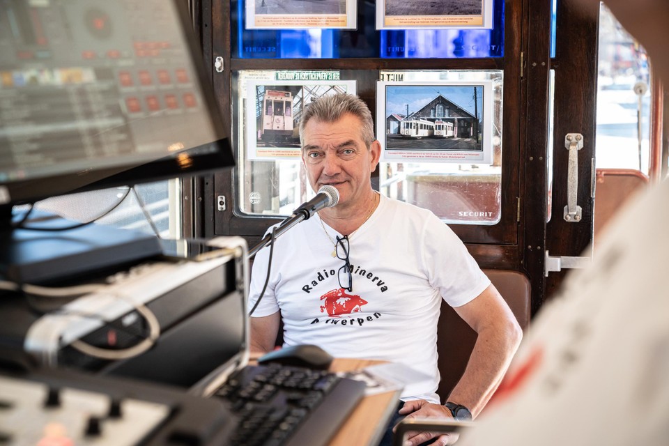 Danny Van Tichelen is al sinds dag één actief bij Radio Minerva. 