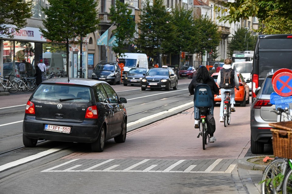 De Turnhoutsebaan is een gevaarlijke plek voor fietsers. 