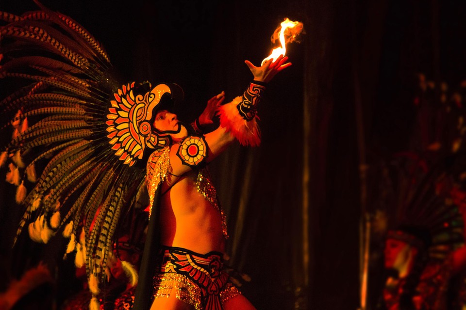 Een spectaculaire danser uit Mexico City.