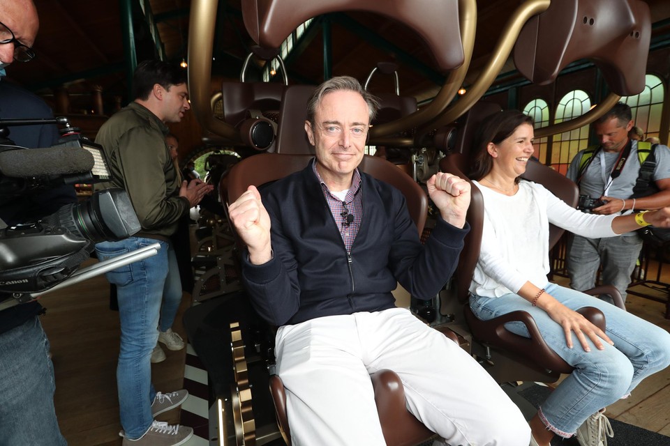 N-VA-voorzitter Bart De Wever in Plopsaland op de familiedag van zijn partij