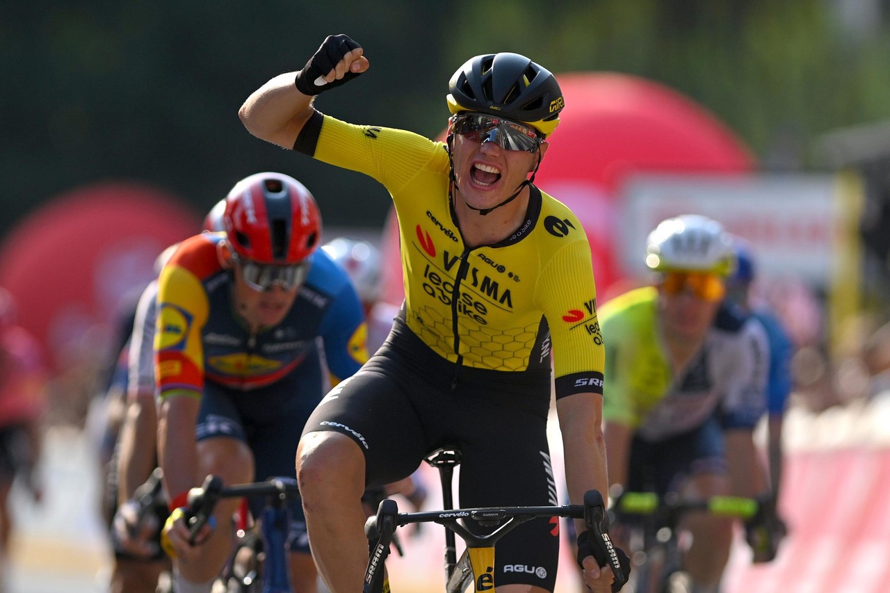 Olav Kooij Wint De Sprint Van Mads Pedersen In De Ronde Van Polen ...