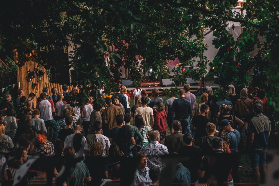 Dit jaar wordt het iets minder over de koppen lopen tijdens SchoL!Festival.