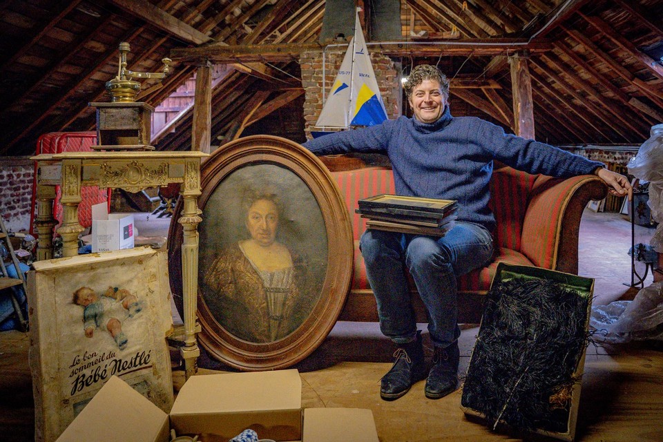 “We zijn tevreden dat het lokale bestuur samen met ons het evenement herbekeken heeft en dat we tot een beslissing gekomen zijn die voor iedereen correct is”, zegt antiquair Evrard de Villenfagne.