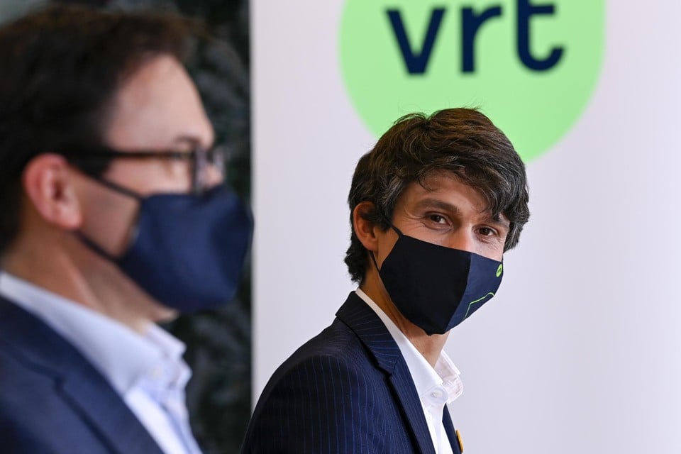 VRT-CEO Frederik Delaplace en Vlaams minister van Media Benjamin Dalle.   