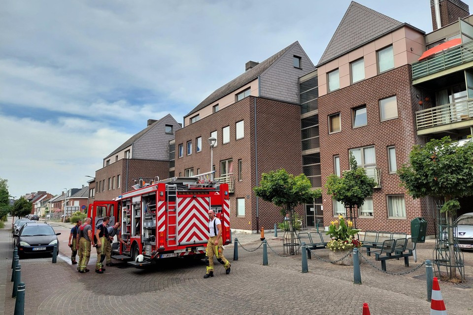 De brandweer begaf zich naar de Rietlei in Duffel voor een brand in een garagebox. 