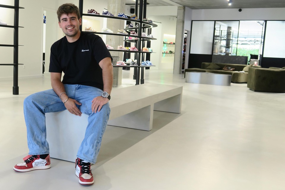 Dj Robert Falcon opent The Sneaker Doctor: 7.000 euro mag je de Nike Air Force 1-sneakers meenemen” | Gazet Antwerpen Mobile