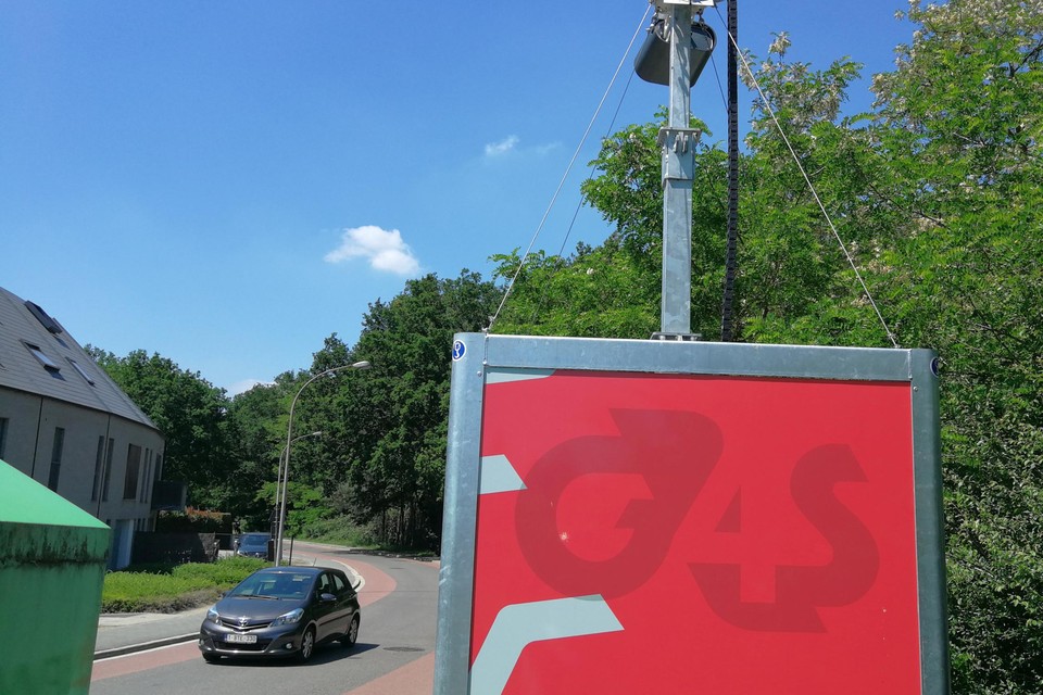 De slimme camera‘s zoals hier in de Ekelstraat blijven nog tot het eind van de maand staan.