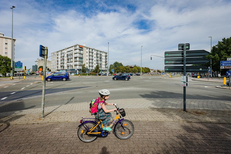 Tussen het kruispunt van McDonald’s en de Liersesteenweg blijft er wel nog verkeer in twee richtingen mogelijk. 