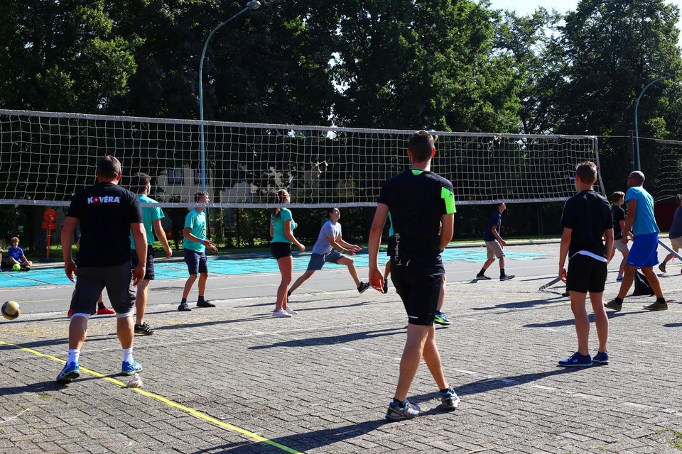 Archiefbeeld: De Baptistfeesten sluiten traditiegetrouw af met een recreatief volleybaltoernooi op zondag.