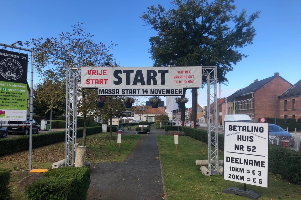 De startplaats van de marathon aan de Geelsebaan in Kasterlee.