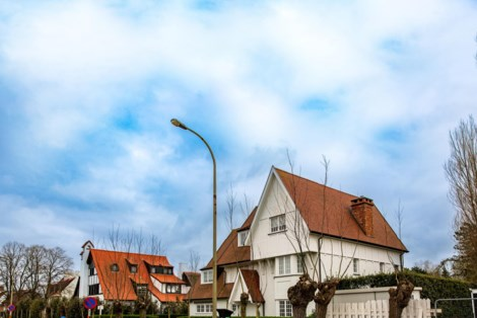 Het stormt al weken in het Knokse gemeentebestuur.
