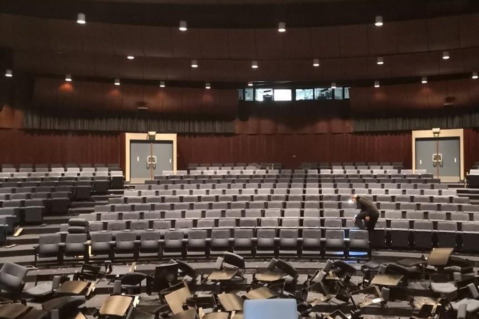 Het zitcomfort wordt beter omdat in de nieuwe zetels verschillende lagen schuimrubber worden gebruikt.