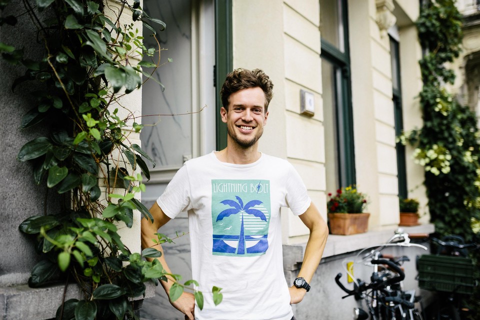 Peter De Heyn: “Nu er een ondergrondse parking wordt aangelegd waar ook buurbewoners gebruik van kunnen maken, hoeft het hier niet meer vol geparkeerde auto’s te staan.”