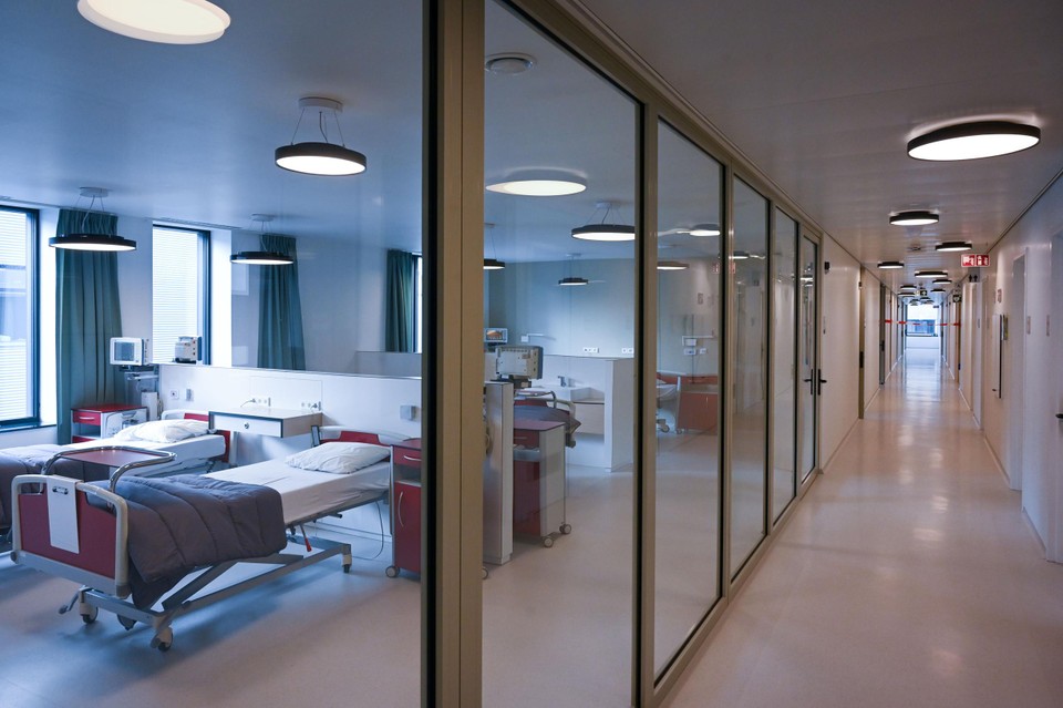 De High Care Unit