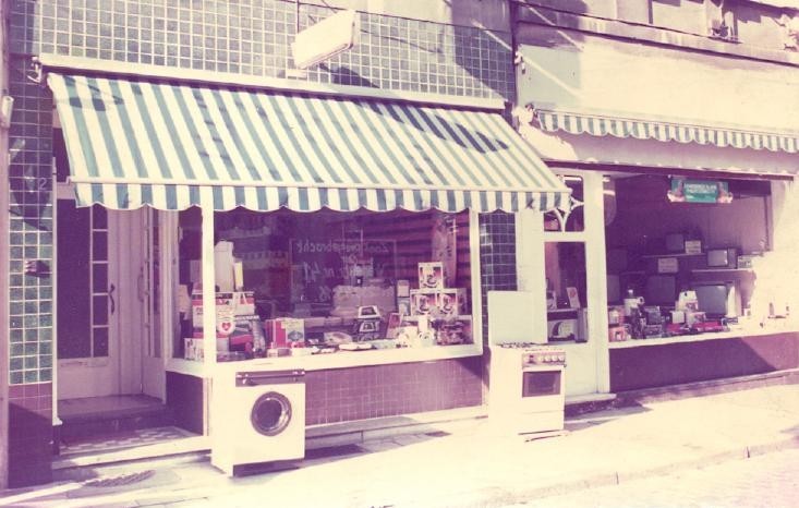 De winkel in de Statiestraat in de jaren 80. 