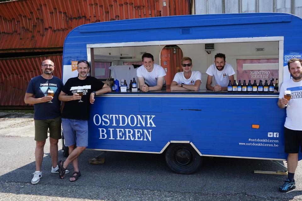 De caravan van Ostdonk Bieren zal de streekmarkten mee kleur geven.