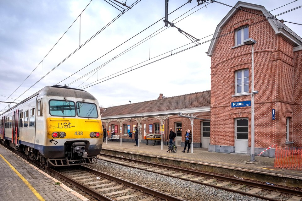ProMobiel Klein-Brabant maakt zich zorgen over de studie over de verlenging van spoorlijn 52 van Puurs naar Dendermonde.