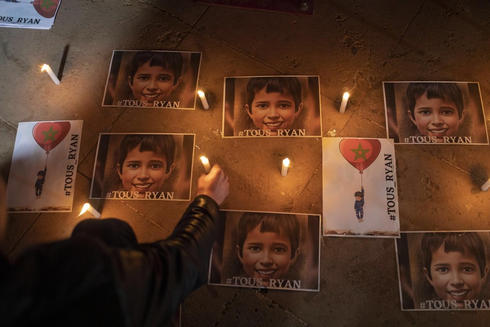 Het lot van Rayan beroerde de wereld, maar op de dag dat zijn lichaam werd boven gehaald, stierf elders in Marokko ook een ander jong kind in een waterput 